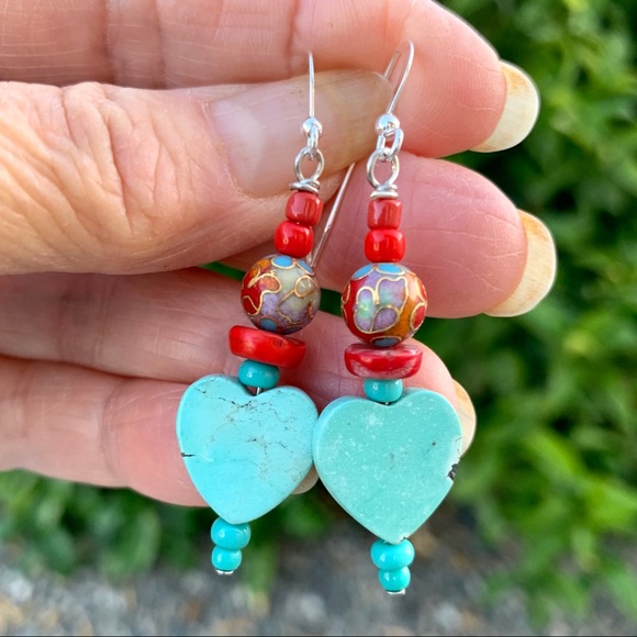 ❣️SALE Turquoise Heart & Vintage Red Bead Earrings - Picture 10 of 12